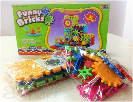 Детский "ЖИВОЙ" конструктор Funny Bricks